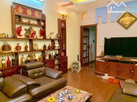Bán nhà mặt phố Ái Mộ, Long Biên, DT 46m2 - LH: 0904435678