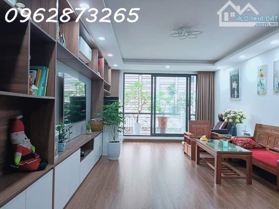 Bán nhà mặt phố Chu Huy Mân, Long Biên, DT 54m2 - LH: 0962873265