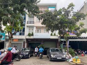 Bán nhà hầm 3 lầu tại Nguyễn Hoàng, quận 2, 160m2 - LH: 0764957198