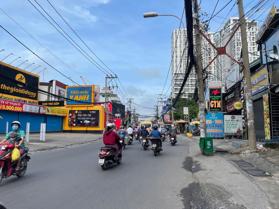 Bán nhà mặt tiền đường Lê Văn Thịnh, quận 2, 400m2 - LH: 0933124718