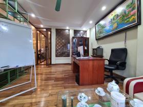 Bán nhà mặt phố Việt Hưng, Long Biên, DT 80m2 - LH: 0988521921