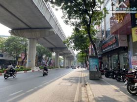 Bán nhà mặt phố Phạm Văn Đồng, Bắc Từ Liêm - LH: 0981903847