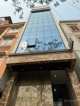 Bán nhà mặt phố Đông Ngạc, Bắc Từ Liêm, DT 82m2 - LH: 0961683812