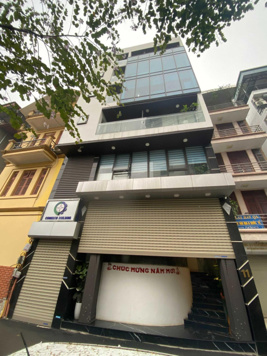 Bán nhà mặt phố Lưu Quang Vũ, Cầu Giấy - LH: 0967926868