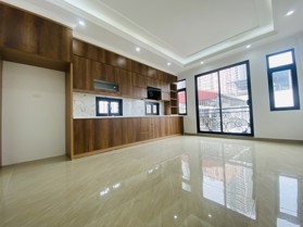 Bán nhà mặt phố Hồ Tùng Mậu, Nam Từ Liêm, DT 54m2 -LH: 0982716726