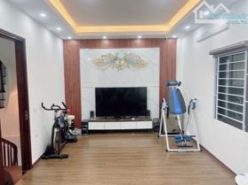 Bán nhà mặt phố Lê Quý Đôn, Hà Đông, DT 38m2 - LH: 0989922807