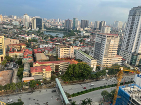 Bán căn hộ chung cư Vinhomes Nguyễn Chí Thanh, Đống Đa, DT 167m2 - LH: 0798116886