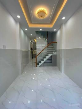 Bán nhà riêng tại đường Hậu Giang, Quận 6, DT 32 m² - LH: 0906841404