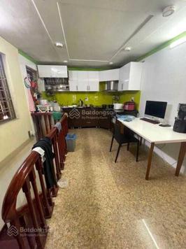 Bán nhà mặt phố Trịnh Hoài Đức, Đống Đa, DT 44m2 - LH: 0325998068