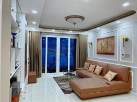 Bán căn hộ tại Hùng Vương Plaza, Quận 5, DT 130 m² - LH: 0902663022