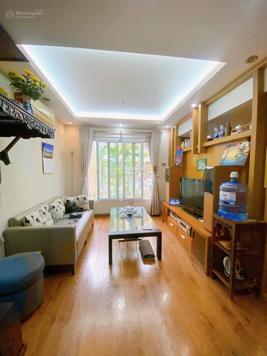 Bán căn hộ chung cư A6, Ba Đình, DT 115m2 - LH: 0919941383