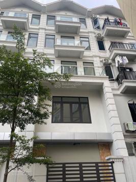 Bán biệt thự Ngọc Khánh, Ba Đình, DT 90m2 - LH: 0901962339