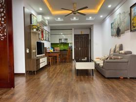 Bán nhà riêng phố Hàng Giấy, Hoàn Kiếm, DT 26m2 - LH: 0912892798