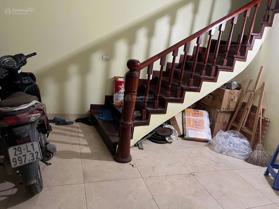 Cho thuê nhà riêng 52m2, 5 tầng, mặt đường Mễ Trì Thượng