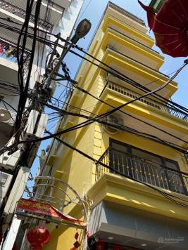 Cực hiếm hơn 15 tỷ! Mễ Trì 60m2x7 tầng, Lô góc 2 mặt thoáng, ôtô đỗ cửa, dòng tiền cực tốt/ năm