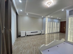 Bán nhà mặt phố Yên Phụ, Tây Hồ, DT 60m2 - LH: 0987148274