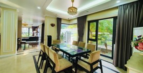 Bán gấp biệt thự đơn lập KĐT Trung Yên Cầu Giấy ngõ rộng, an ninh tốt khu vip ở cực sướng, DT 290m2 - LH: 0968912923