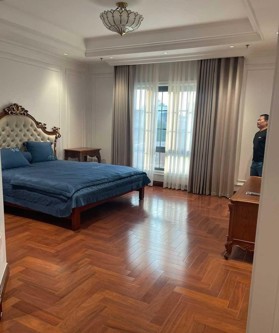 Bán nhà mặt phố Văn Cao, Ba Đình, Hà Nội, DT 75m2 - LH: 0973639696