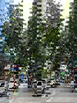 Bán nhà phân lô phố Hoàng Quốc Việt, Cầu Giấy 85m2x3 tầng, lô góc, mặt tiền 18m, giá 23.8 tỷ