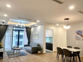 Bán chung cư dịch vụ trung tâm quận Cầu Giấy, 20 phòng cho thuê