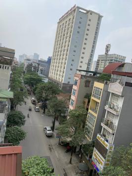 Bán nhà mặt phố Hai Bà Trưng gần phố Cửa Nam, mặt tiền rộng