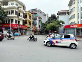 Bán gấp nhà 75m2 mặt phố Hoàng Văn Thái ngã 3 Lê Trọng Tấn