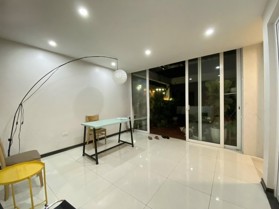 GẤP Bán nhà mặt phố Quang Trung 29.8m2 5 tầng đang kinh doanh cực đỉnh - mặt tiền rộng - giá gây lú