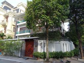 BÁN GẤP BT KHU ĐÔ THỊ YÊN HÒA, DT 270MX4T, MT 14M, LÔ GÓC 2 MẶT ĐƯỜNG, VIEW SÂN CHƠI, GIÁ 87 TỶ