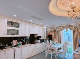 Bán nhà mặt phố Trần Thái Tông 7 tầng thang máy 6 làn ô tô tránh vỉa hè 5m một mặt phố một mặt ngõ