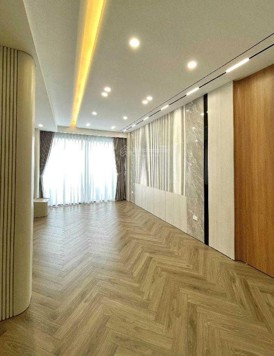 Tiếp tục giảm sốc 800 triệu Gia Thụy phân QĐ chỉ 13.2 tỷ DT 44m2 6T MT 4,1m gara ôtô thang máy