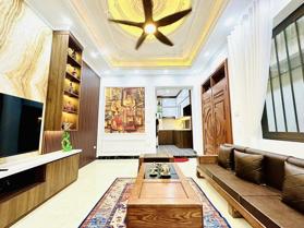 Bán nhà 38m2 Dã Tượng, Hoàn Kiếm. Ngõ thoáng, nhà đẹp, nội thất hiện đại, mặt tiền rộng, gần phố