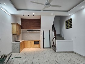 Chính chủ bán nhà 5 tầng phố Minh Khai, Hai Bà Trưng, Hà Nội