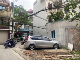 Cần bán gấp 2 khu đất vị trí cực đẹp Ngọc Lâm - ô tô tránh ,lô góc - giá hấp dẫn