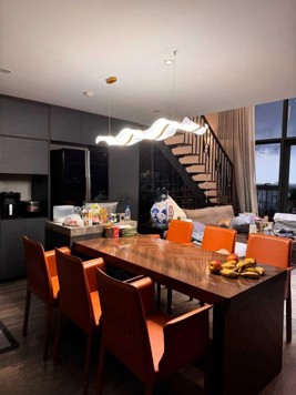 Chính chủ gửi bán gấp căn hộ Duplex 1PN, 76m2, tầng trung tại PentStudio, 699 Lạc Long Quân, Tây Hồ