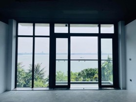 Cực hiếm, bán nhà mặt Hồ Tây, view hồ, thang máy, Trích Sài 100m2 6X tỷ