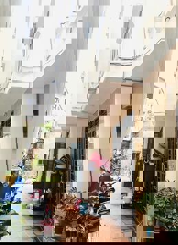 NHÀ DÂN XÂY ĐẸP LONG LANH Ô TÔ TRÁNH 10M TIỆN ÍCH NGẬP TRÀN QUẬN HÀ ĐÔNG