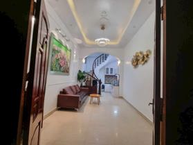 CHÍNH CHỦ CẦN BÁN GẤP CĂN NHÀ TẠI NGUYỄN CHÍNH 