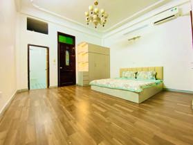 NHÀ ĐẸP Ở NGAY - THOÁNG TRƯỚC SAU -Ô TÔ TRÁNH - NGÕ THÔNG BÀN CỜ -SIÊU PHẨM SÂN VƯỜN 