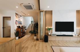 Cần bán nhà phố Trần Hưng Đạo, Hoàn Kiếm. DT sổ 110m2 x MT 6m. Đường ôtô tránh - Cách MP đúng 50m