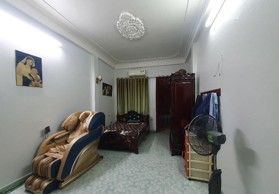 Bán nhà đầu phố Phúc Tân, thông Nguyễn Tư Giản, view sân vận động TDTT quận Hoàn Kiếm