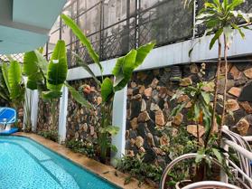 Chính chủ bán nhà riêng 218m2 Tô Ngọc Vân Tây Hồ.