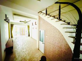 Bán nhà riêng chính chủ tại quận Tây Hồ. Diện tích 50m2