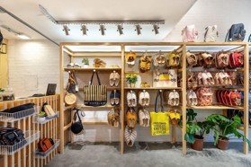 Mặt phố Đinh Tiên Hoàng 15m2, mặt tiền 2m, giá 25 triệu/tháng. L/h: 0342 567 890