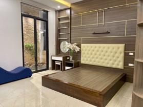Cho thuê nhà Mễ Trì 110m2 x 4T ô tô đỗ thoải mái 35tr