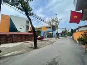 Mảnh đất vàng Phương Canh, Trịnh Văn Bô: 2 Mặt đường 2T, 40m2. Sát CĐ FPT, ĐH Đông Á