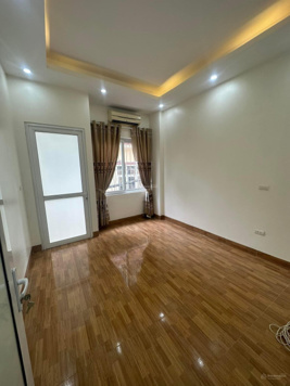 Bán nhà 4,5 tầng kinh doanh sầm uất, ô tô vào nhà ở Kiến Hưng, Hà Đông