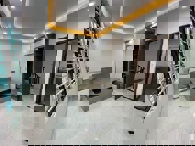 SIÊU PHẨM LÊ ĐỨC THỌ 💥💥 Nhà vị trí đẹp, vài bước chân ra phố, 