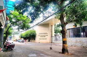 Nhà Thanh Xuân đối diện trường học 5 tầng 3 ngủ chỉ 5.75 tỷ thương lượng