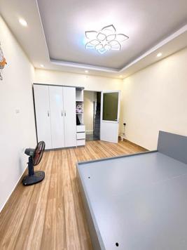 ✅Nguyễn Chính nhà 4 tầng giá rẻ tụt quần luôn