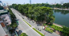 Bán nhà mặt phố Kim Mã, Cạnh Lô góc, cho thuê được giá tốt - LH: 0963989690